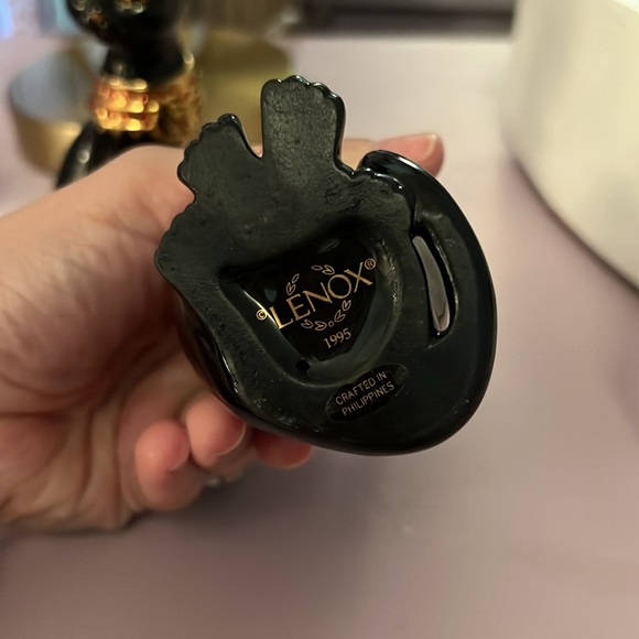 Gorgeous Lenox Egyptian goddess cats - Picture 4 of 4